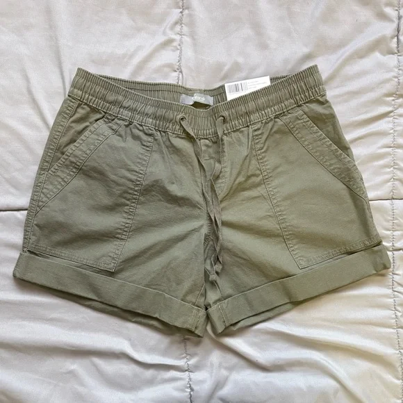 Bass Pro Shops Natural Reflections Ripstop Adventurer Shorts Small Dusty Olive - Picture 3 of 6